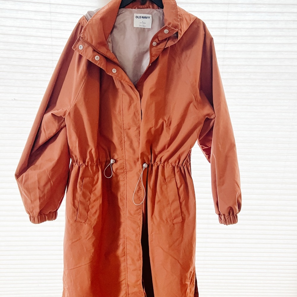 Old Navy Women's Rust Color Rain Jacket